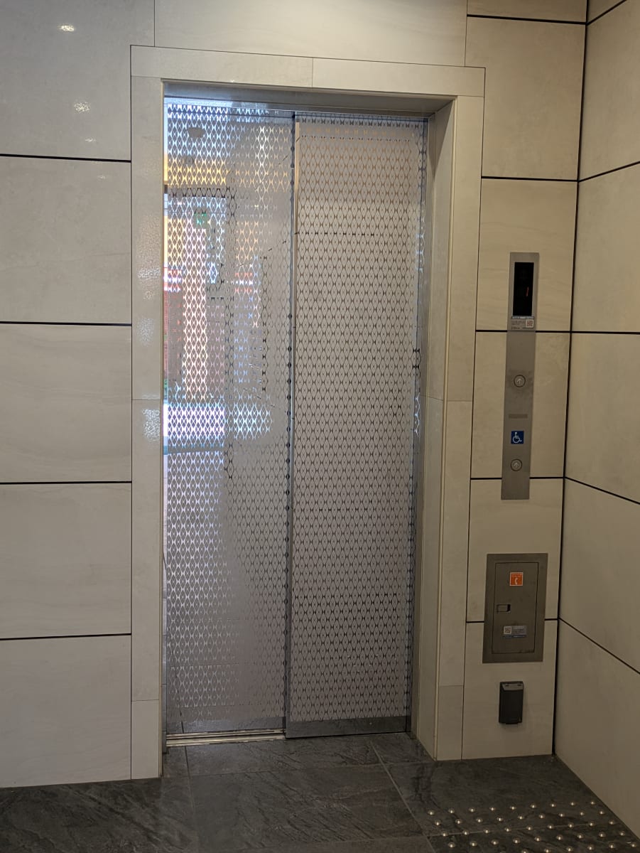 v20260723151009/fresh/building/J00100493281_7