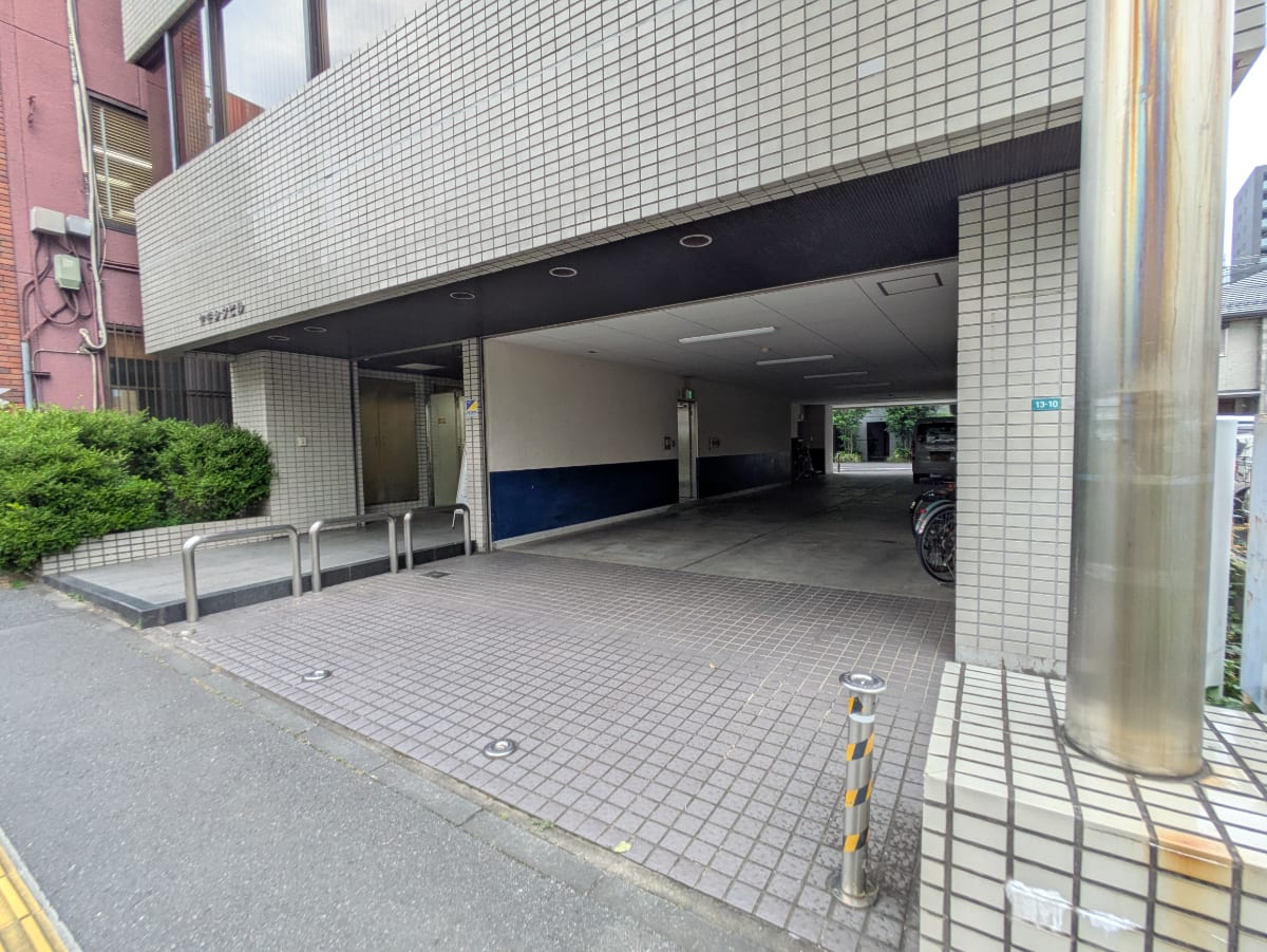 v20260724150908/fresh/building/J00100513576_16