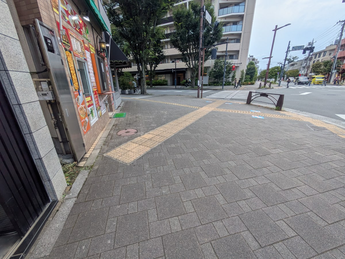 v20260725150635/fresh/building/J00100410032_2
