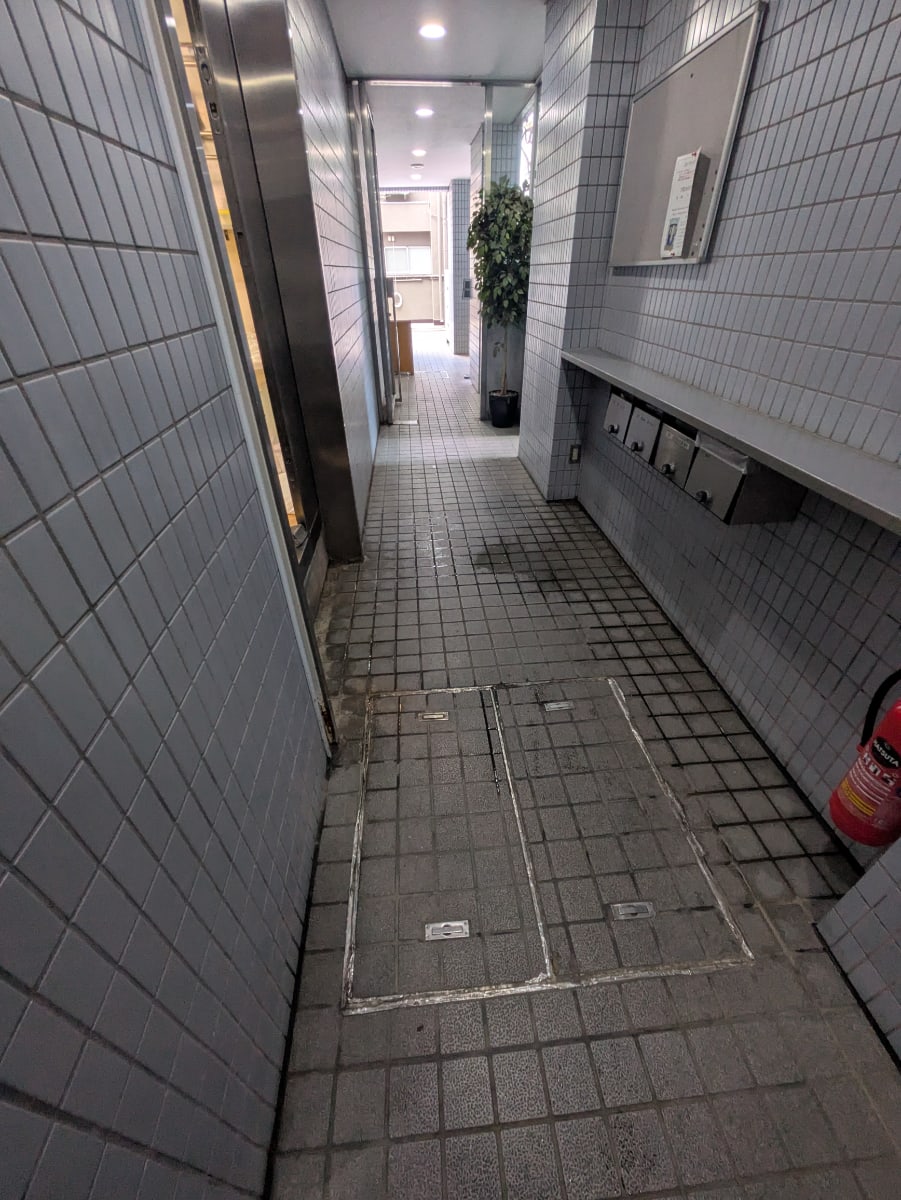 v20260729150858/fresh/building/J00100371913_8