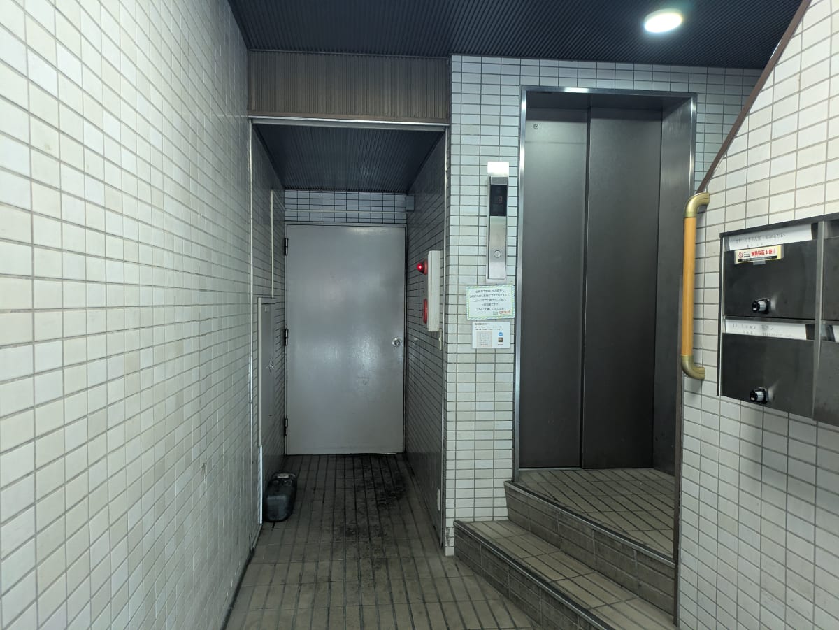 v20260731150959/fresh/building/J00100368803_7