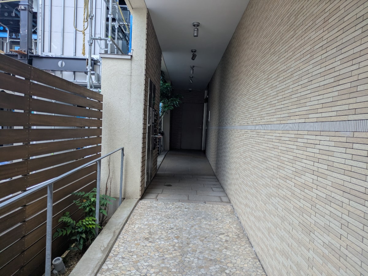 v20260731150959/fresh/building/J00100468568_16