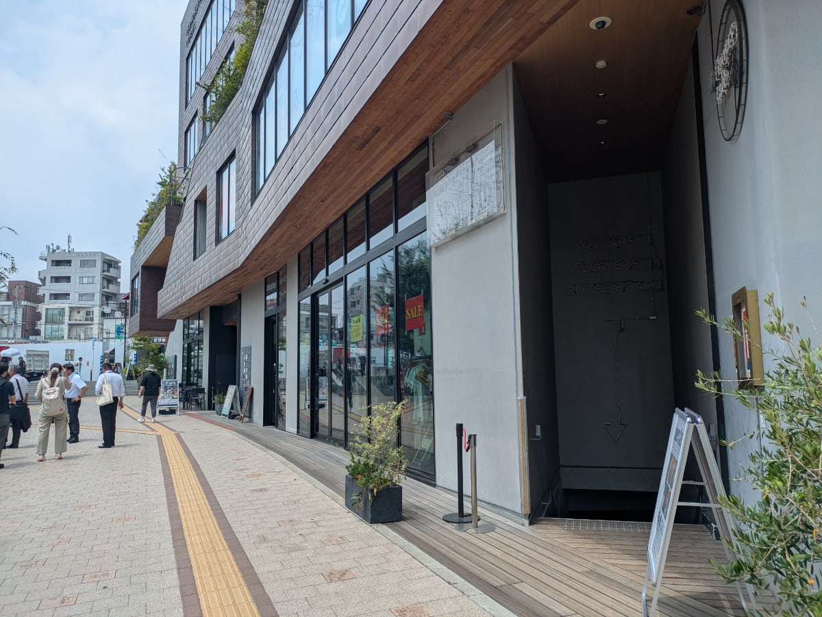 v20260731150959/fresh/building/J00100493273_15