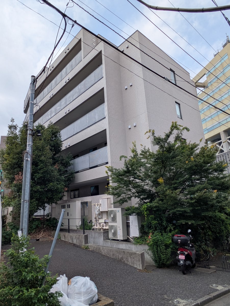 v20260731150959/fresh/building/J00100493277_66