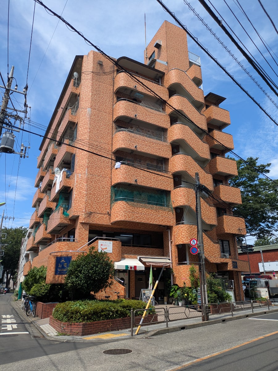 v20260802150642/fresh/building/J00100408296_1