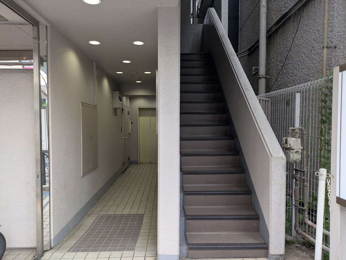 v20260802150642/fresh/building/J00100469848_9