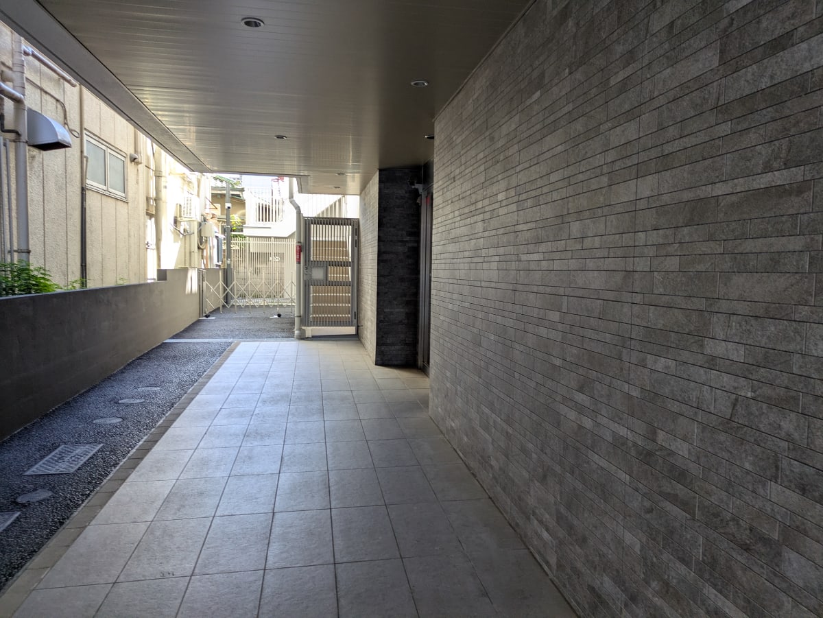v20260802150642/fresh/building/J00100501937_13