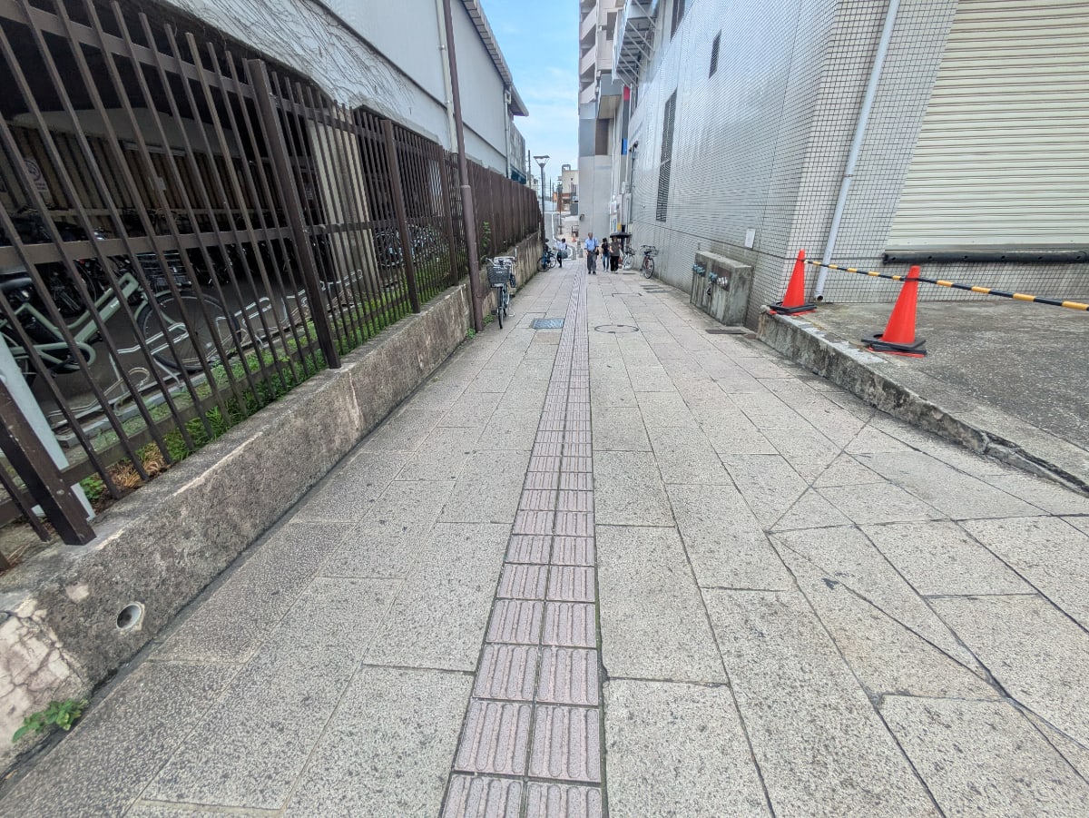 v20260806150754/fresh/building/J00100493223_11