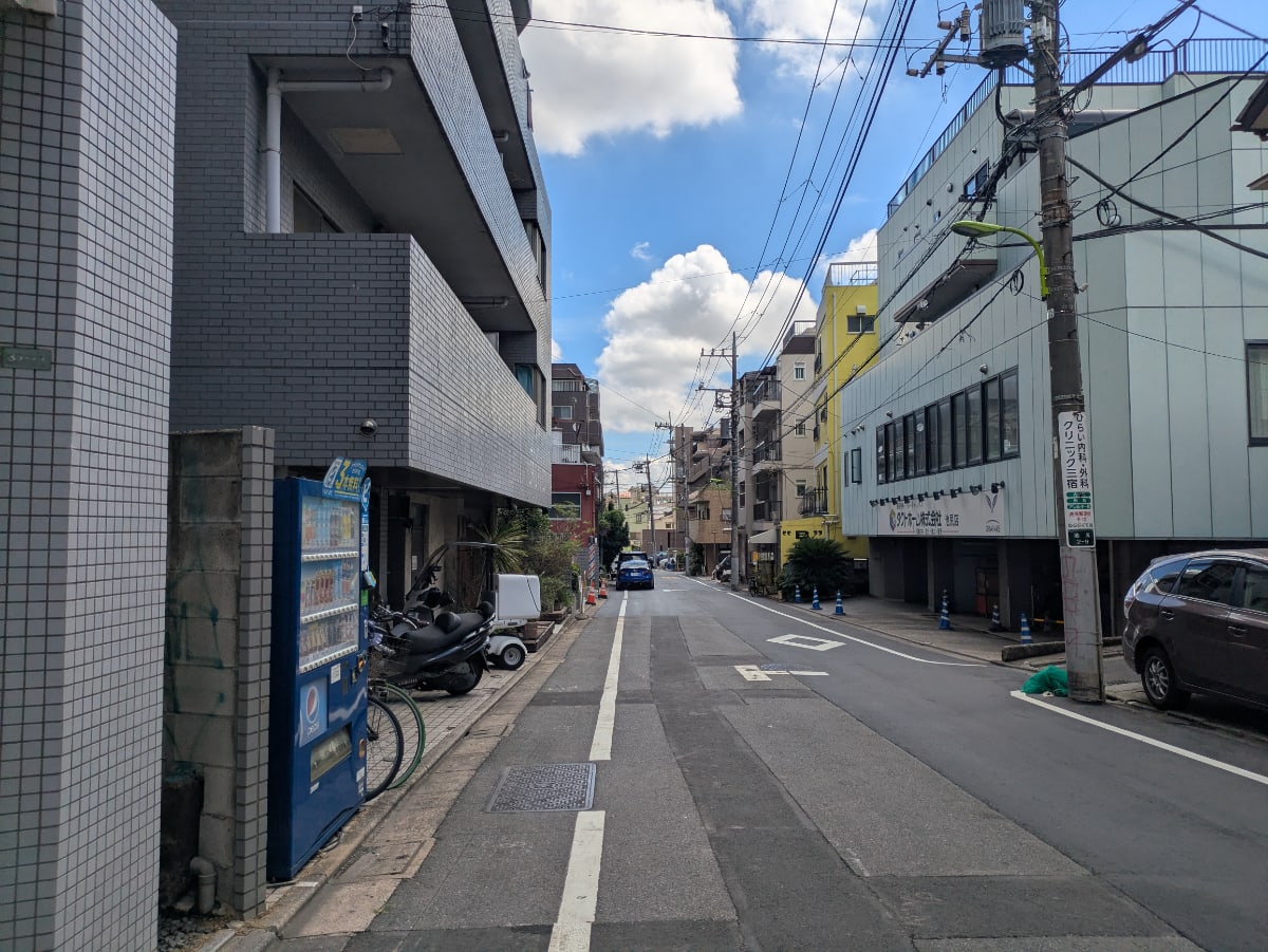 v20260812150645/fresh/building/J00100379979_15