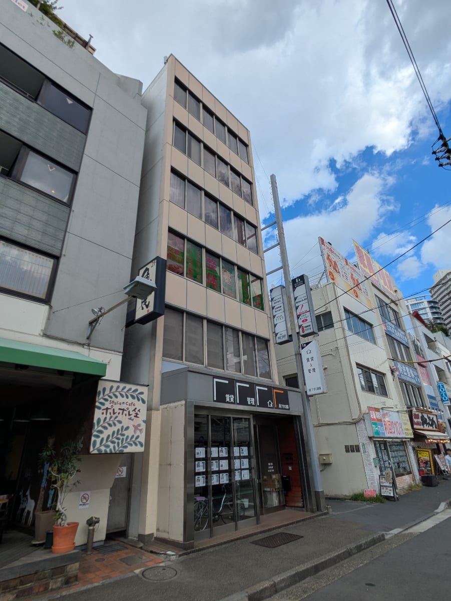 v20260818150758/fresh/building/J00100368753_9