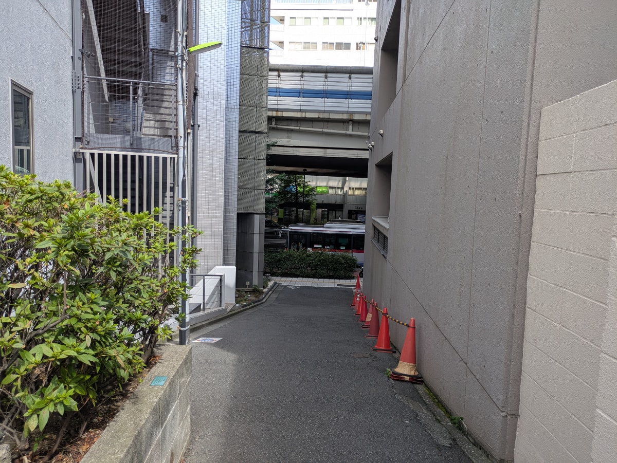 v20260818150758/fresh/building/J00100380231_8