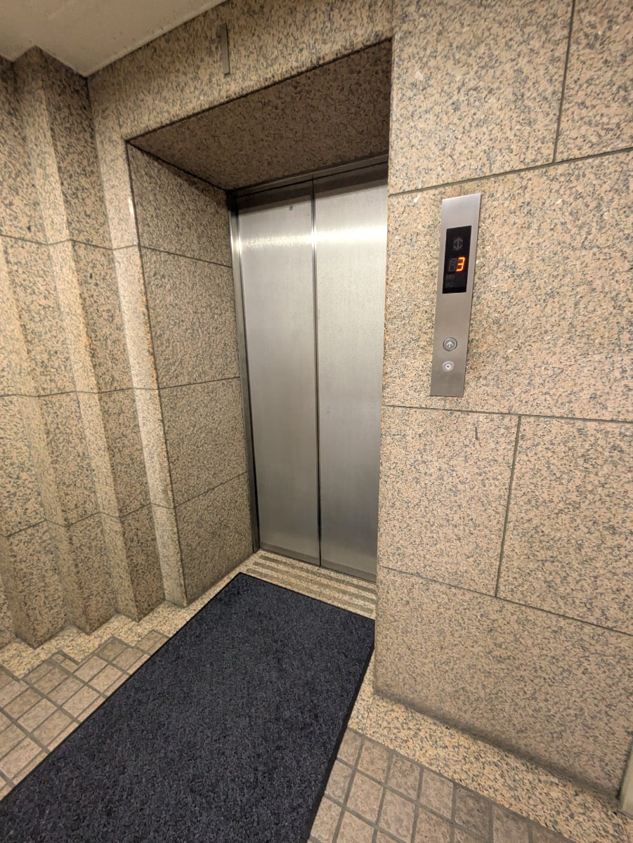 v20260818150758/fresh/building/J00100383273_4