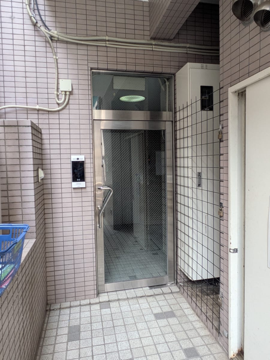 v20260820150857/fresh/building/J00100356685_3