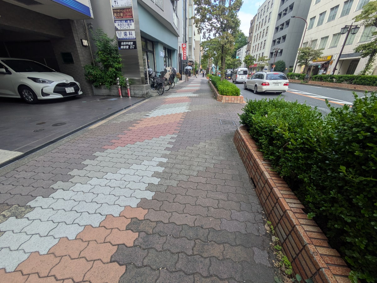 v20260822150636/fresh/building/J00100405241_13