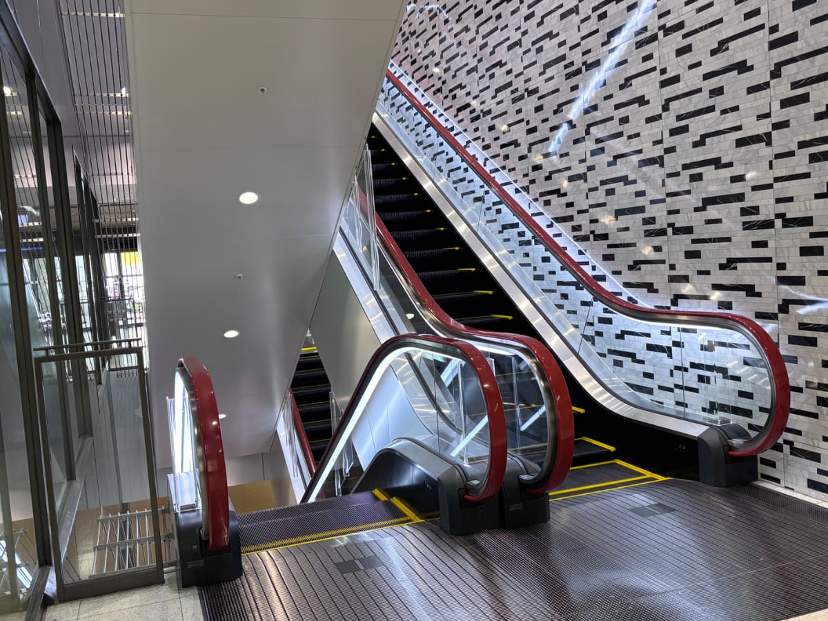 v20260825151120/fresh/building/J00100370400_6