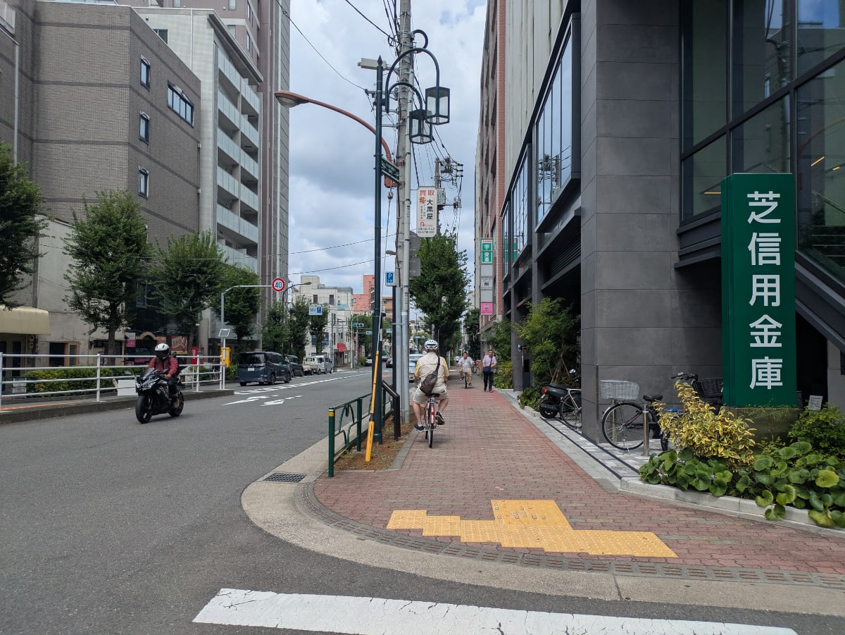 v20260825151120/fresh/building/J00100406299_7