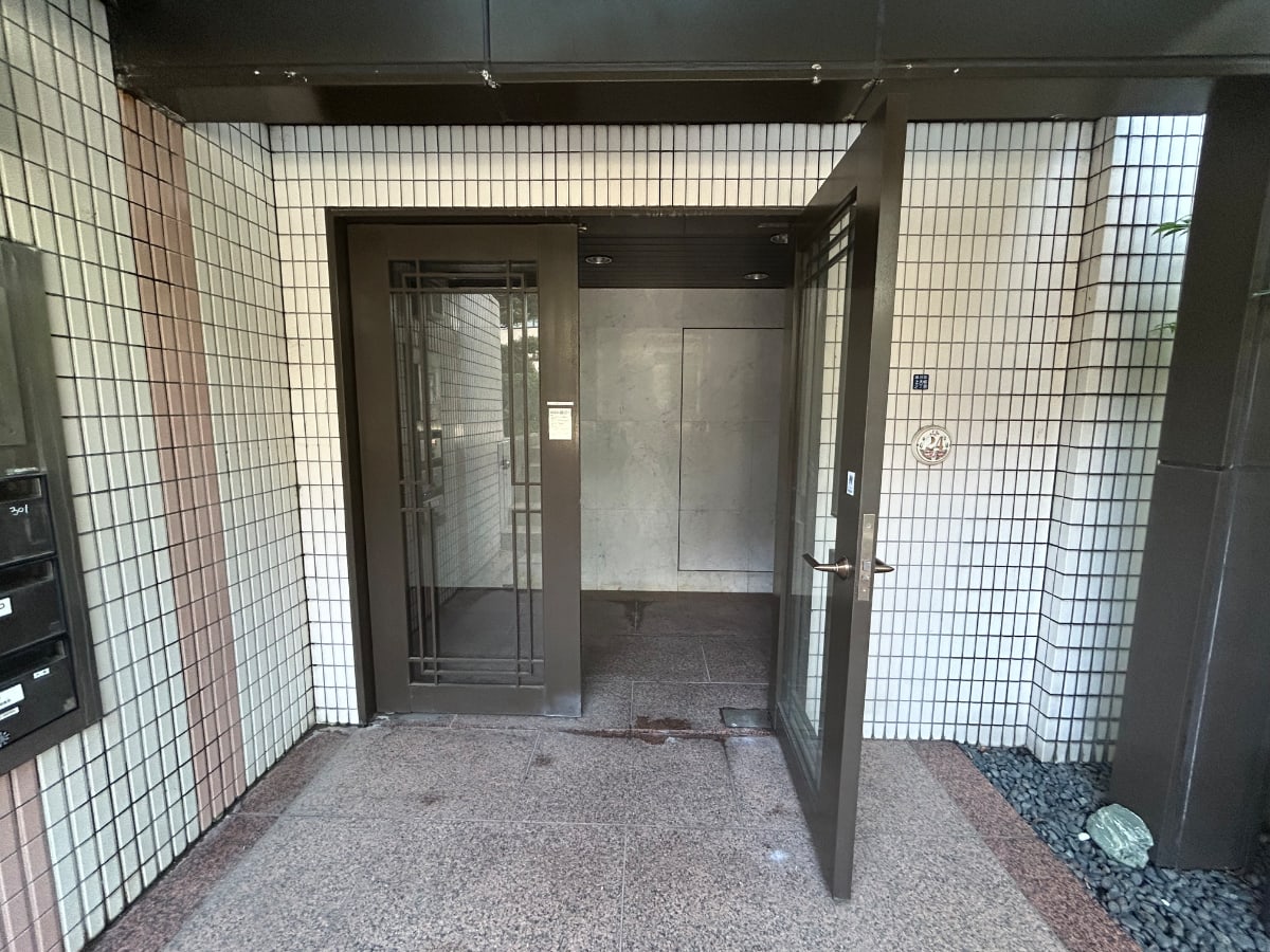 v20260901150801/fresh/building/J00100413488_3