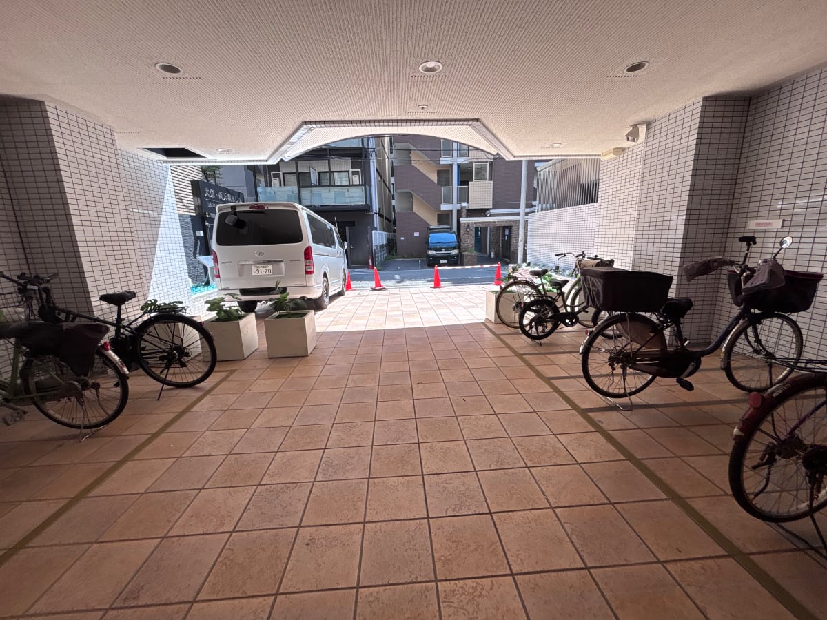 v20260901150801/fresh/building/J00100448042_11