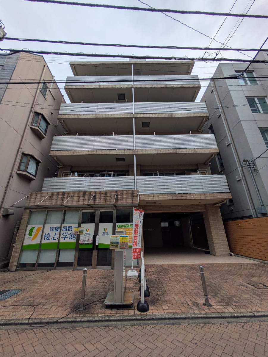 v20260902150756/fresh/building/J00100405238_16