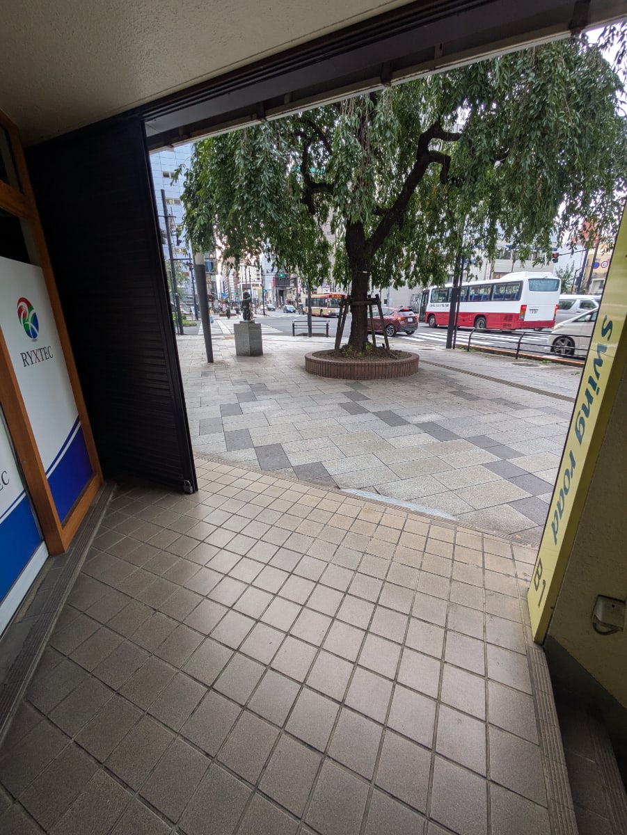 v20260907150756/fresh/building/J00100367496_9