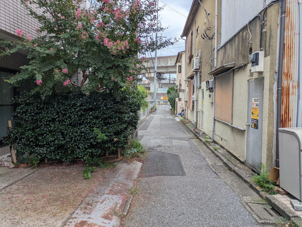 v20260907150756/fresh/building/J00100635300_10