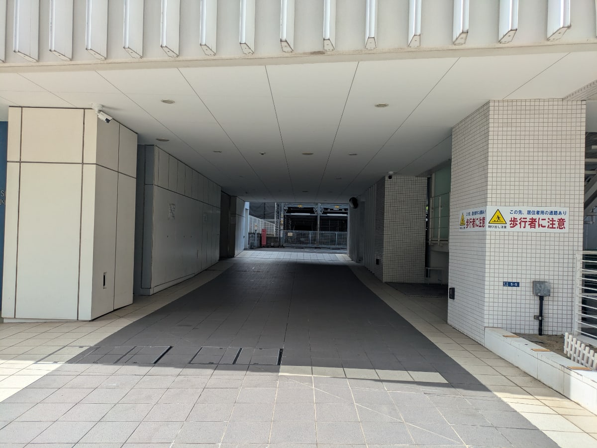 v20260908150910/fresh/building/J00100415437_15