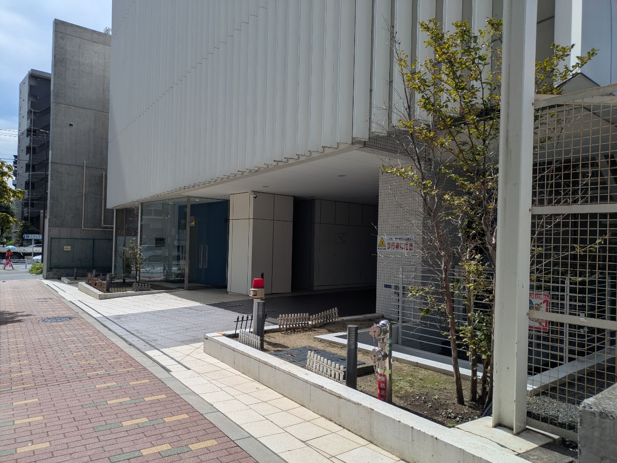 v20260908150910/fresh/building/J00100415437_17