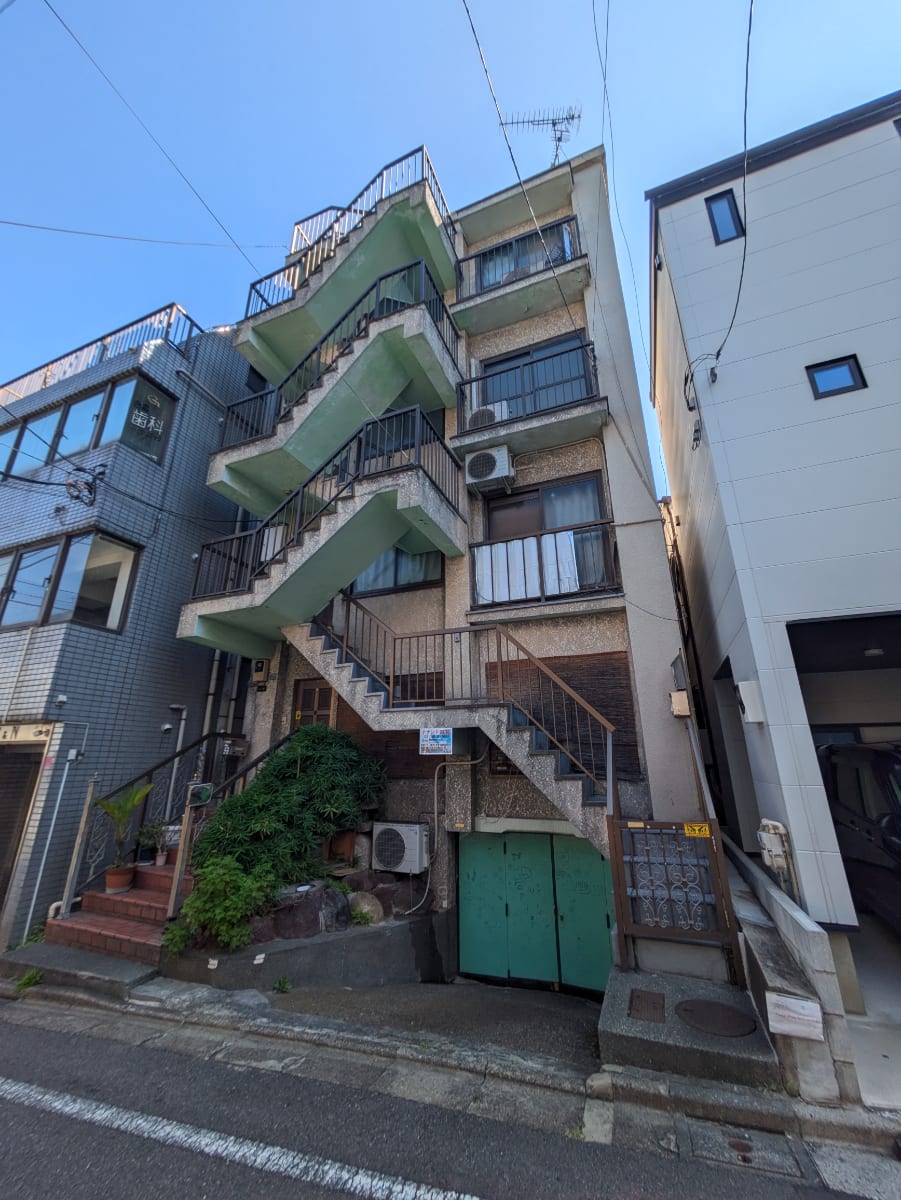 v20260910150919/fresh/building/J00100656694_1