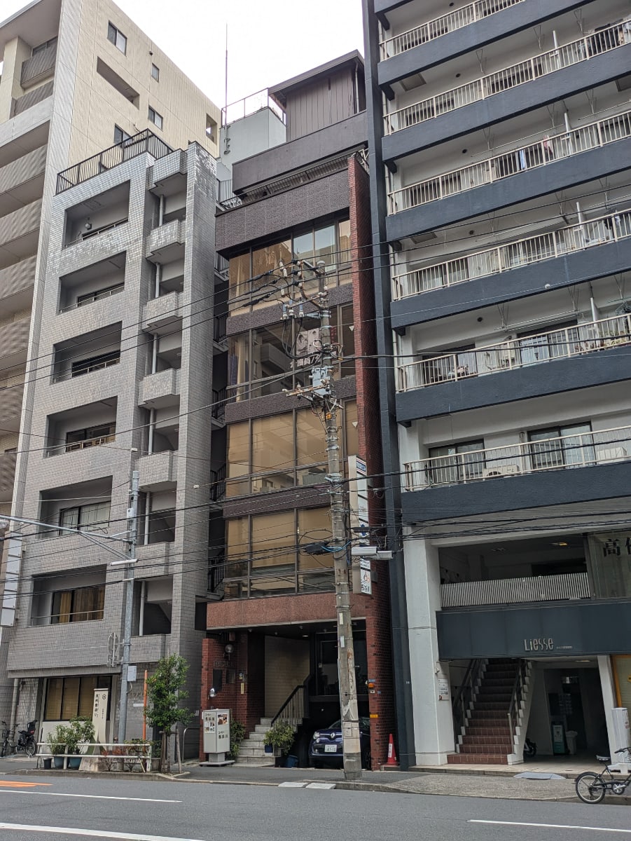 v20260911150857/fresh/building/J00100379276_5