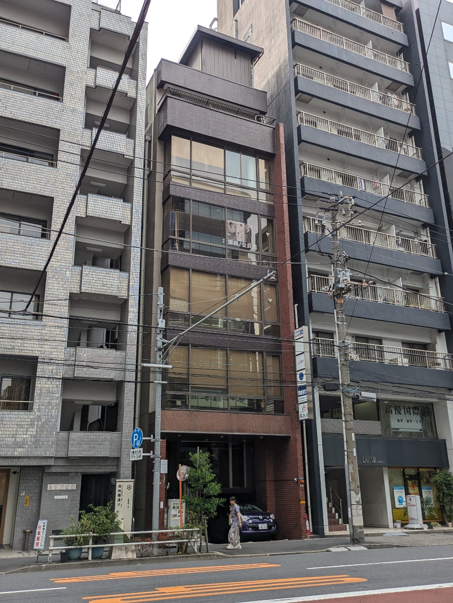 v20260911150857/fresh/building/J00100379276_8