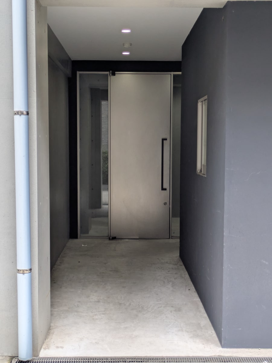 v20260913150644/fresh/building/J00100468941_3