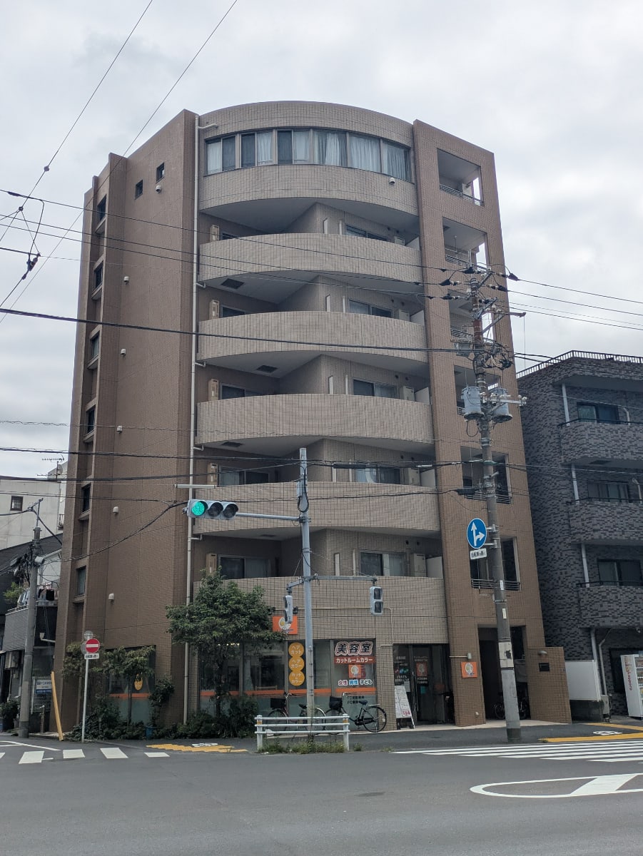 v20260928113508/fresh/building/J00100393391_1