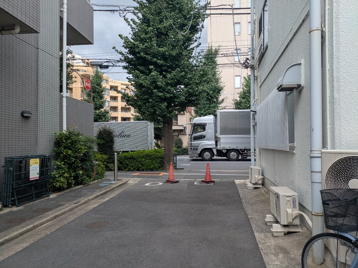 v20260928113508/fresh/building/J00100408280_14