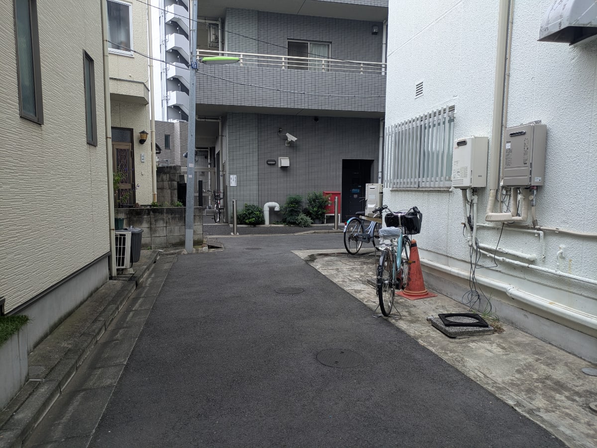 v20260928113508/fresh/building/J00100408280_15