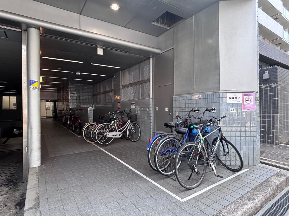 v20260928113508/fresh/building/J00100412572_15