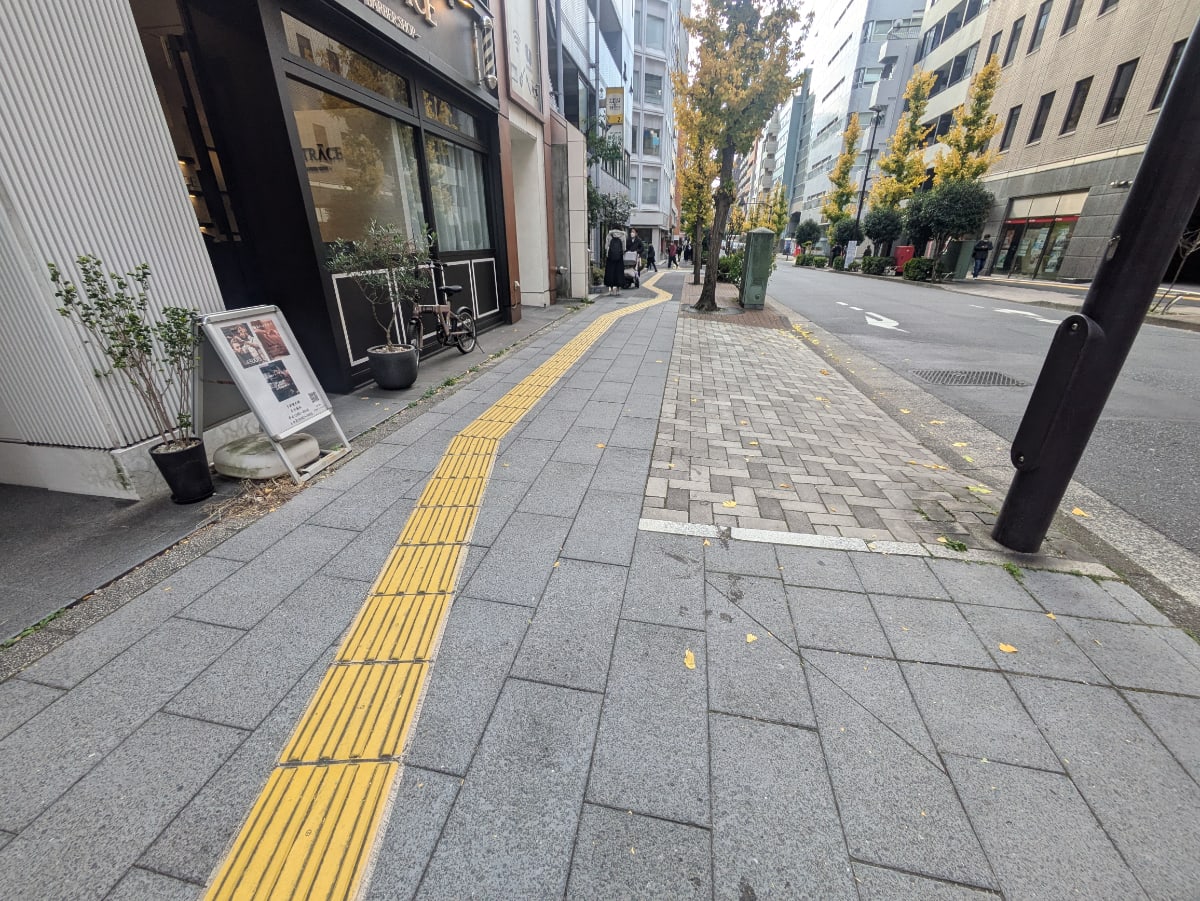 v20260928113508/fresh/building/J00100464865_8