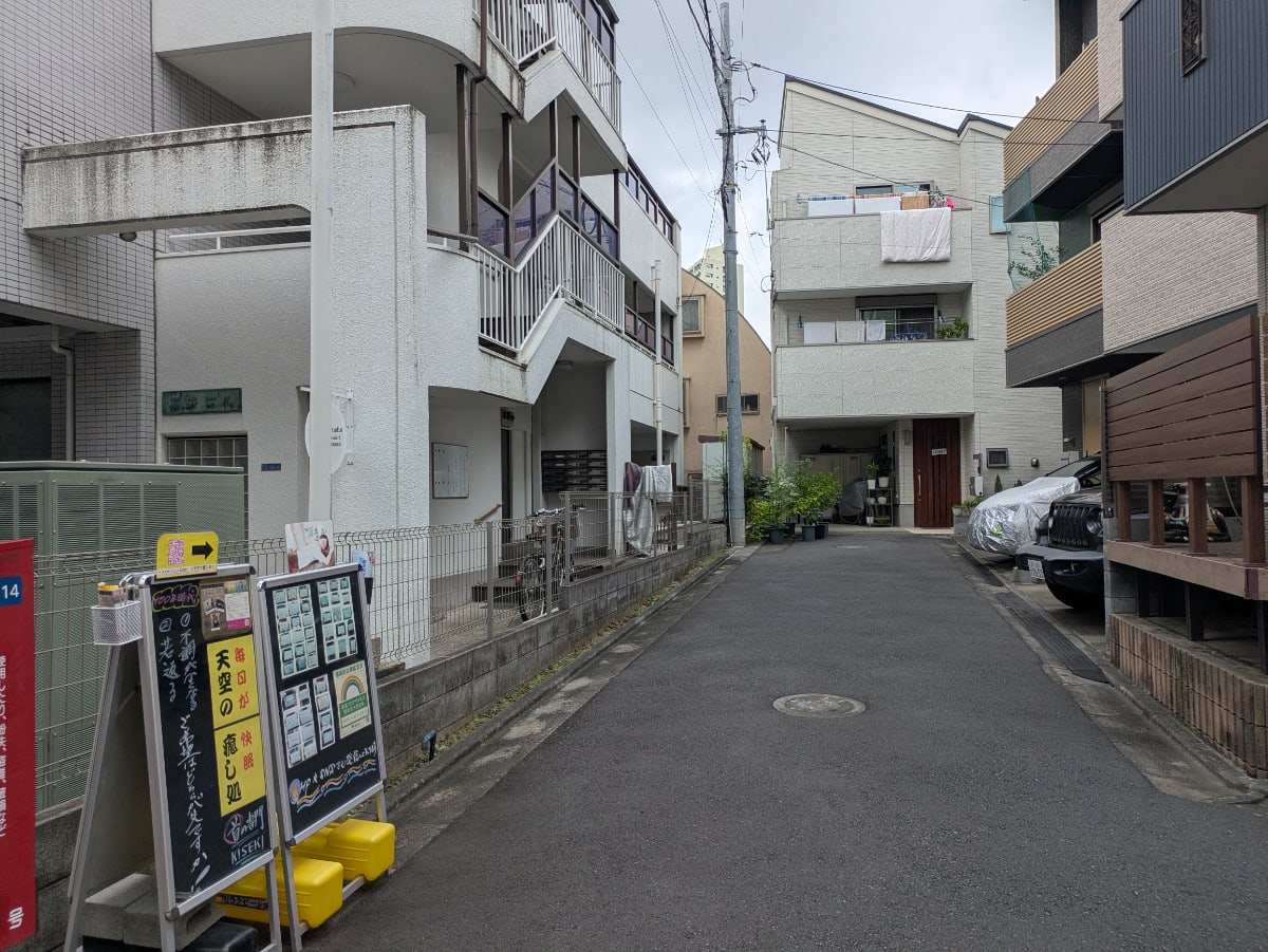 v20260928113508/fresh/building/J00100635081_14