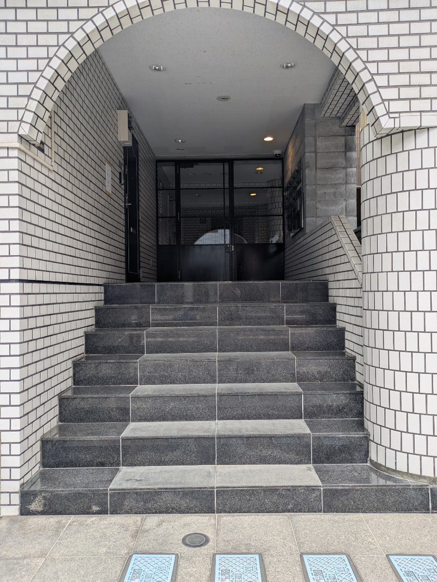 v20260928114953/fresh/building/J00100646431_4