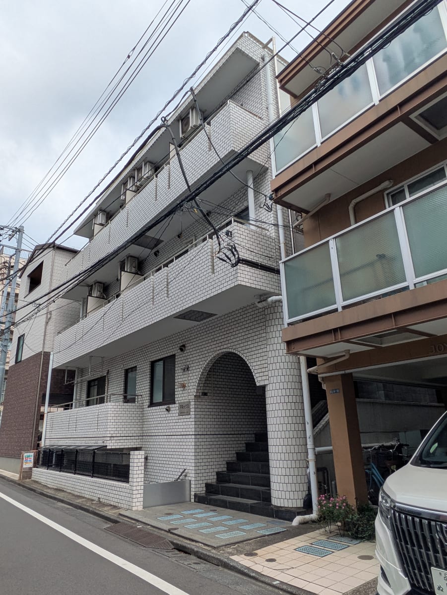 v20260928114953/fresh/building/J00100646431_6
