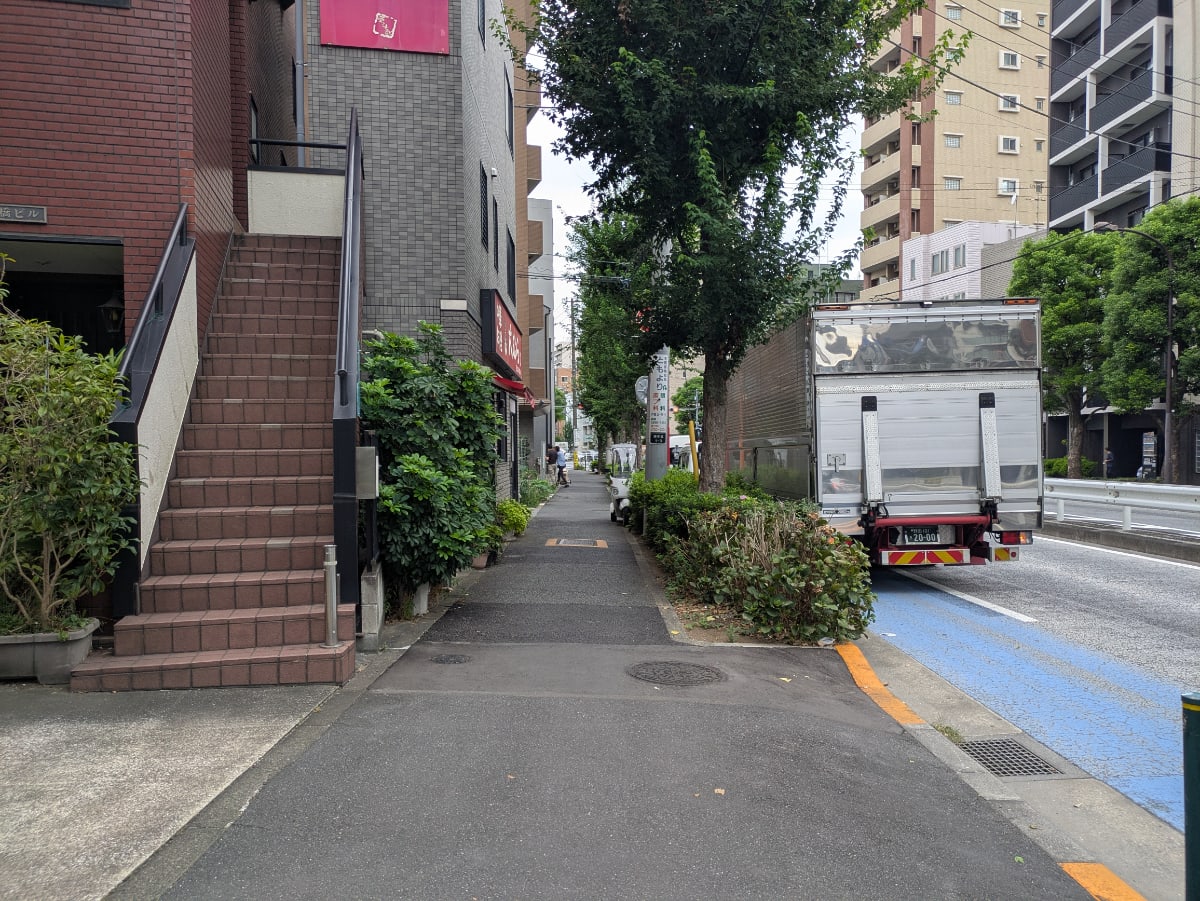 v20260928120459/fresh/building/J00100407196_2