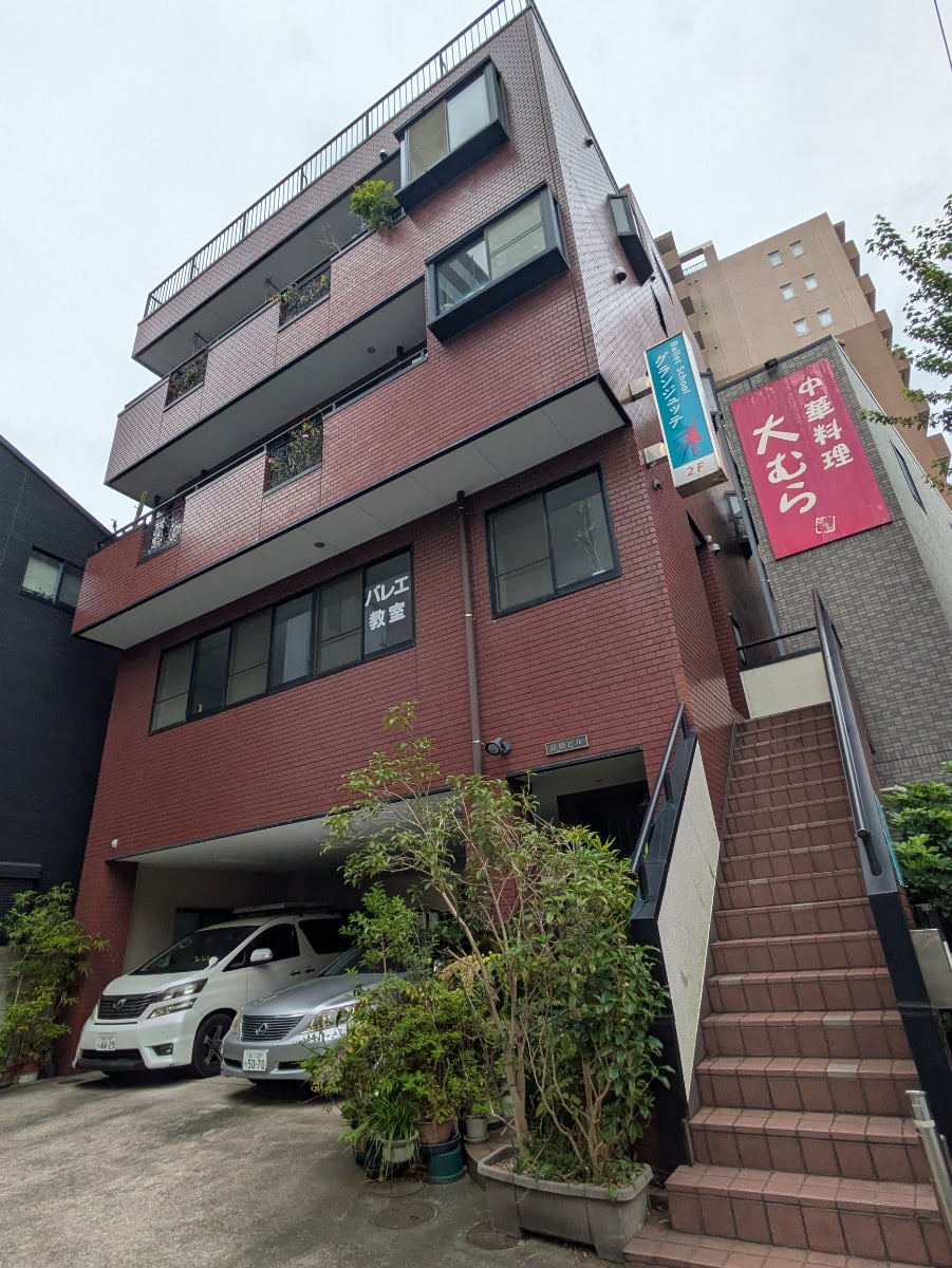 v20260928120459/fresh/building/J00100407196_8