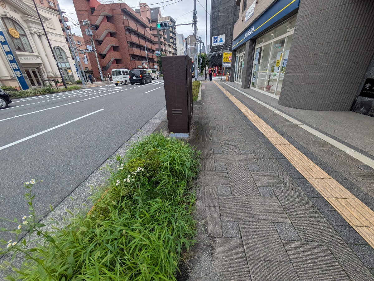 v20260928120459/fresh/building/J00100502723_13