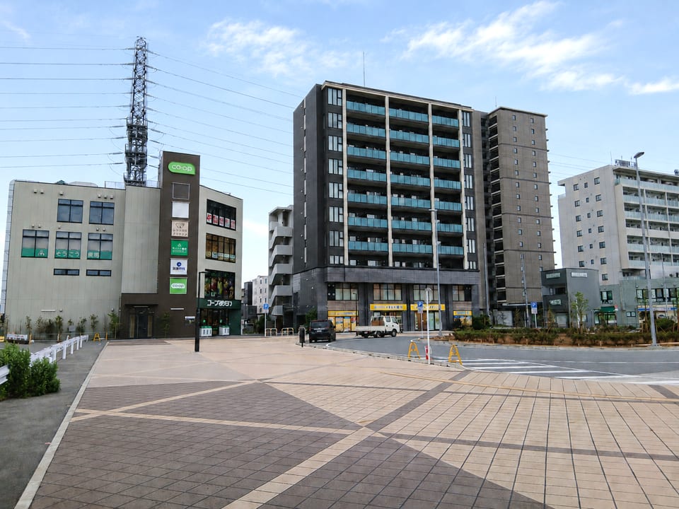 v20260928120459/fresh/building/J00100611500_3
