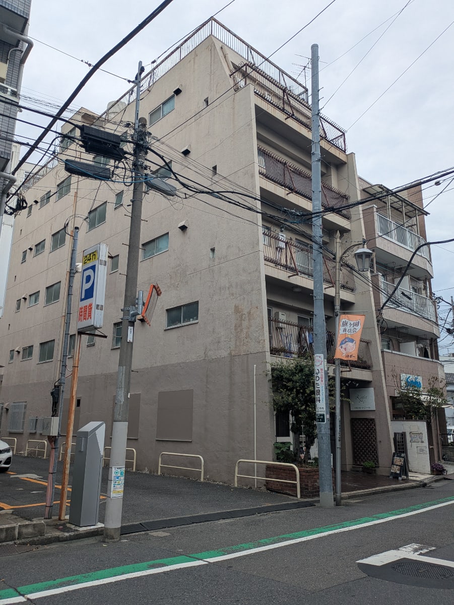 v20260928122115/fresh/building/J00100360691_19