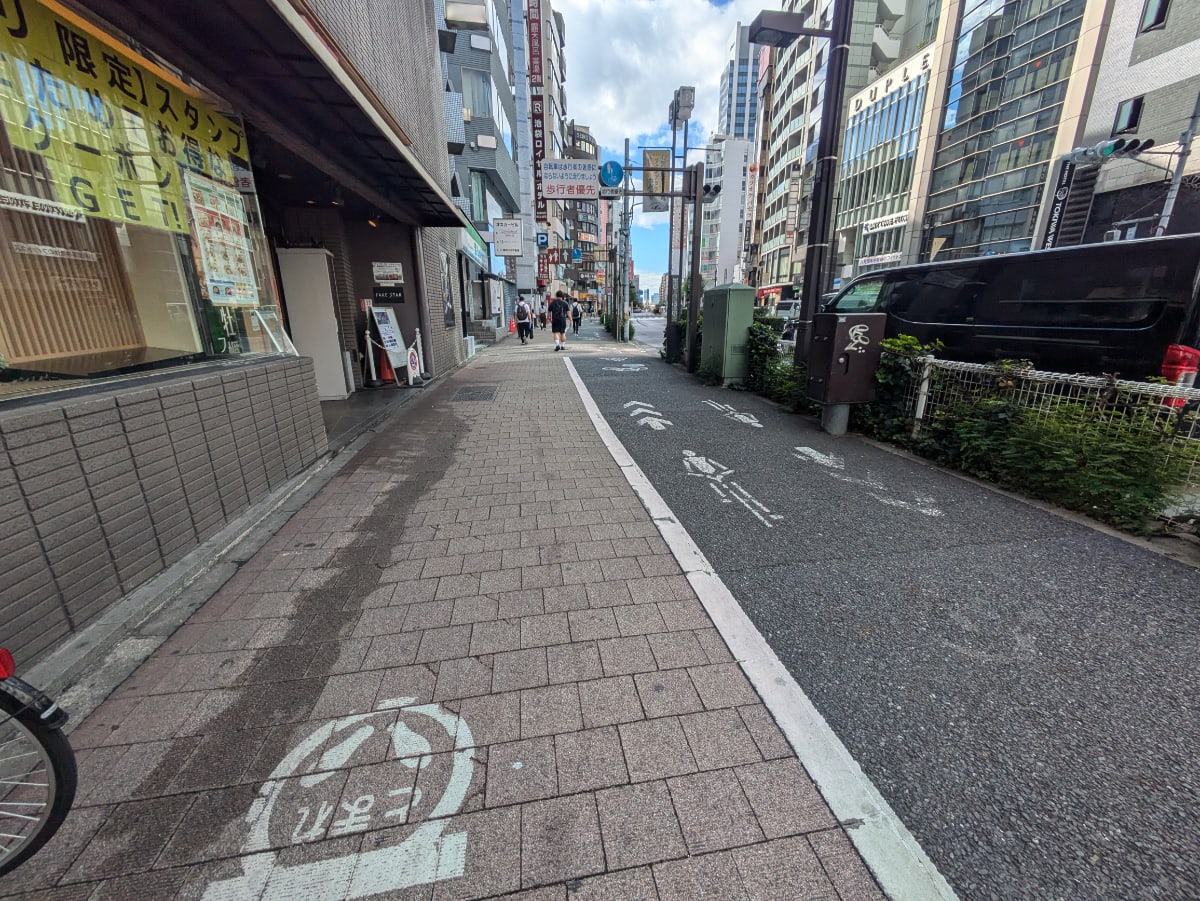 v20260928122115/fresh/building/J00100390802_2