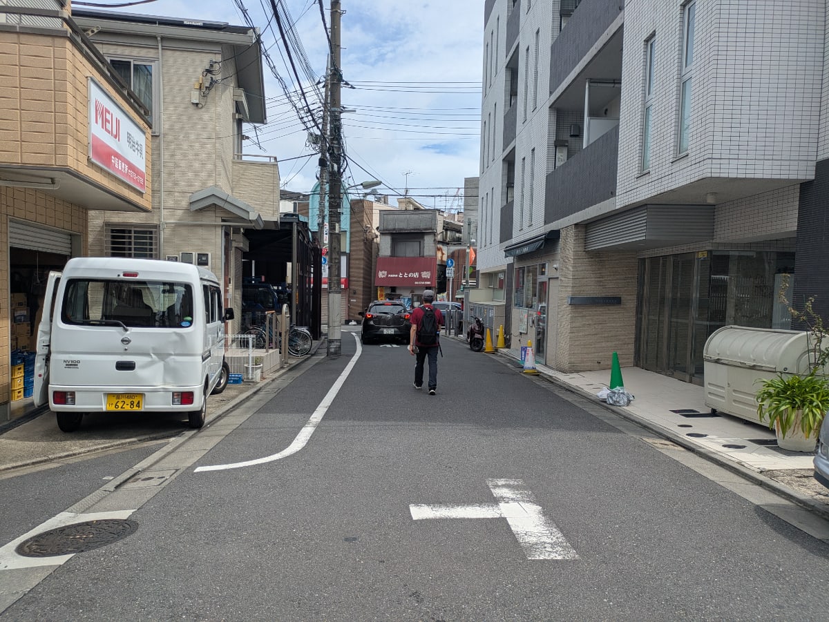 v20260928122115/fresh/building/J00100408822_17