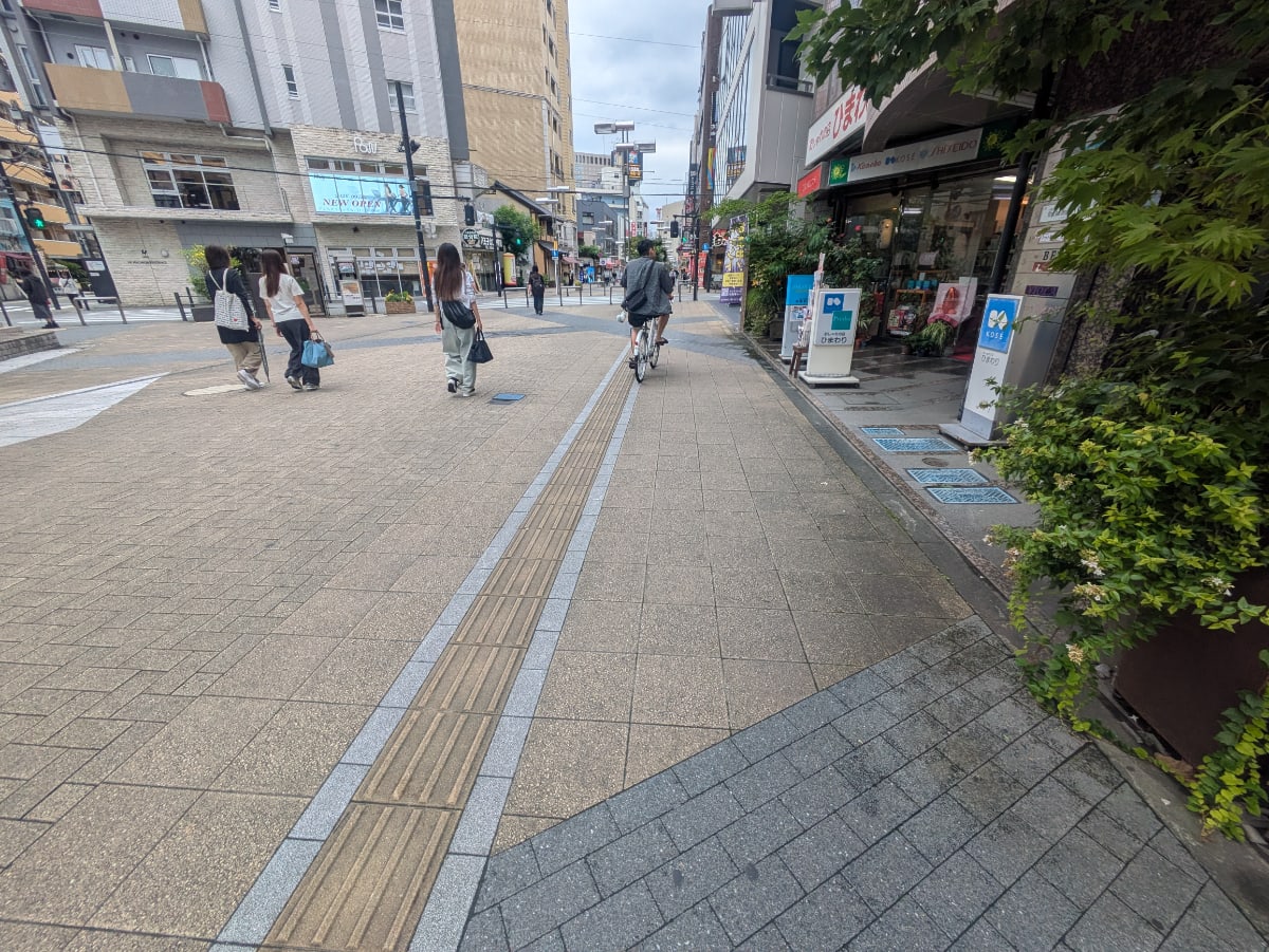 v20260928122115/fresh/building/J00100409879_2