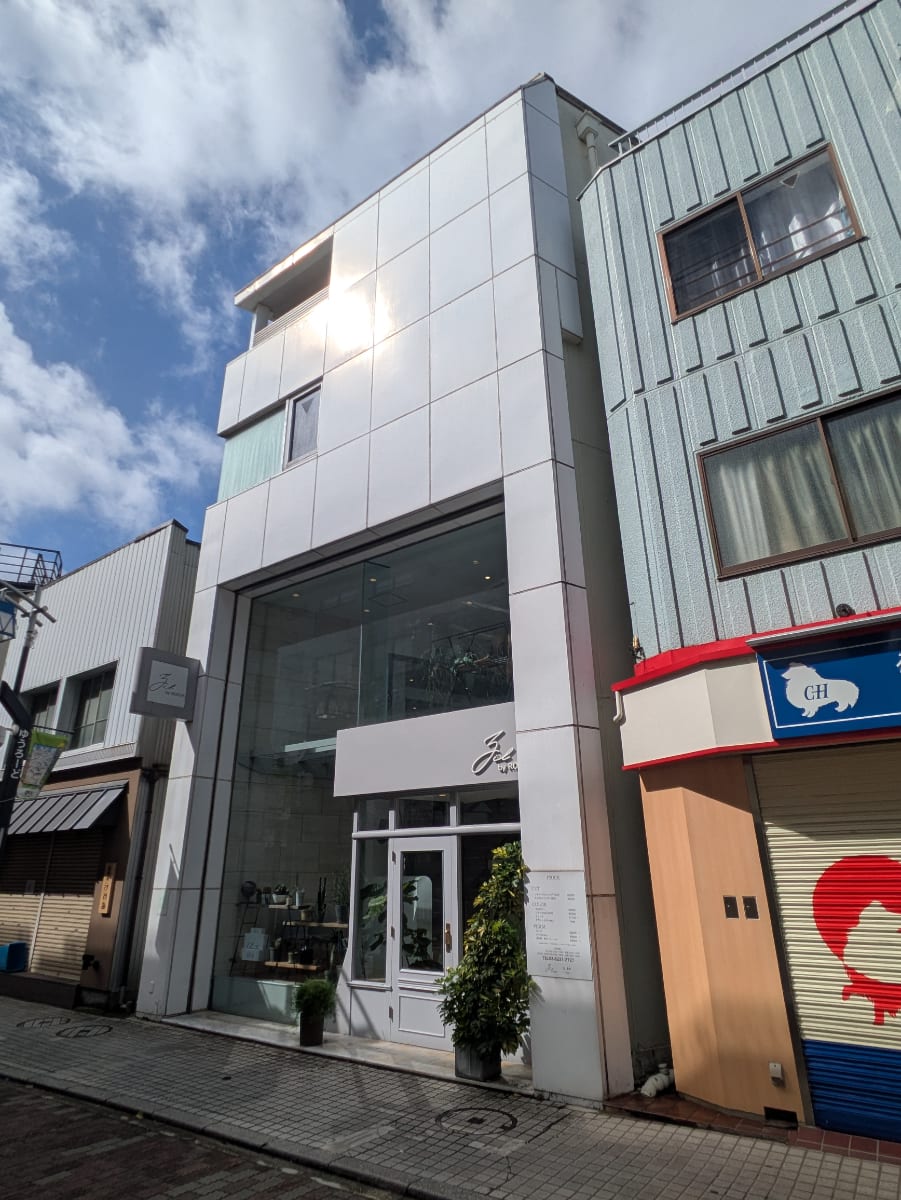 v20260928122115/fresh/building/J00100494262_7