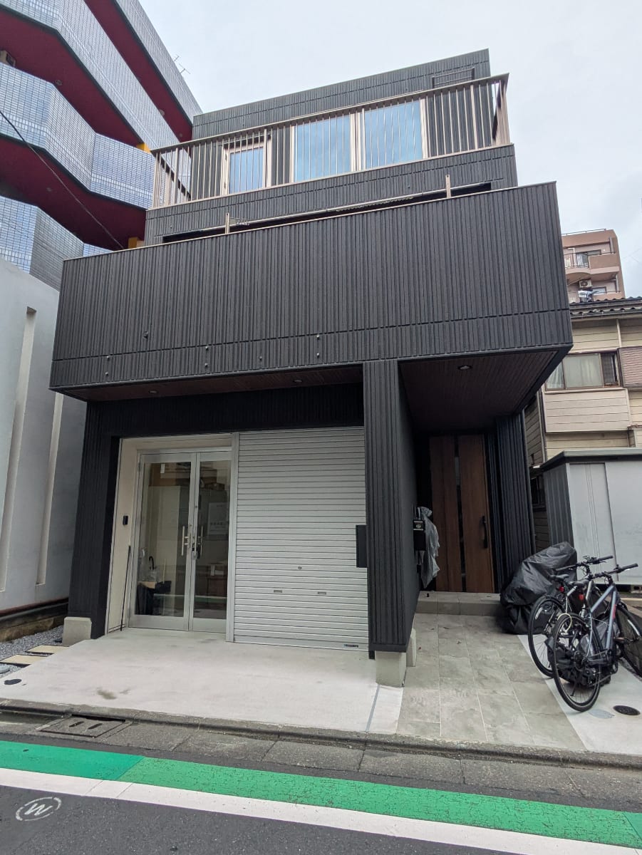 v20260928122115/fresh/building/J00100635455_1