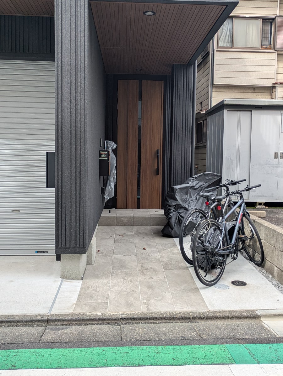 v20260928122115/fresh/building/J00100635455_10